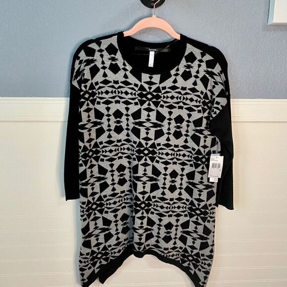 Kensie Black,Gray Print Block Asymmetrical Sweater - Picture 2 of 6
